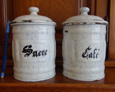 Pot à Sucre Ancien St Servais - Tôle émaillée Moucheté Rouge - Belgique Vintage