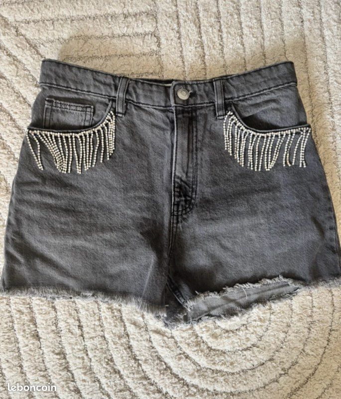 Short / jupe (image 2)