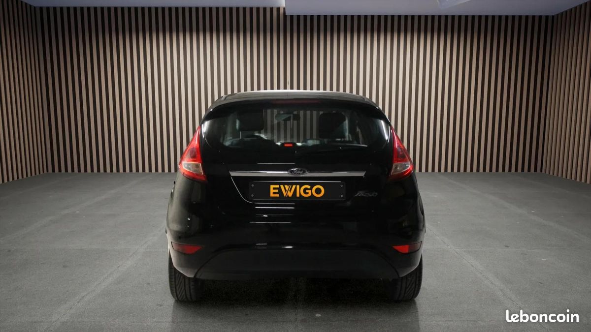 FORD FIESTA 1.6 TIVCT 120 TITANIUm (image 23)