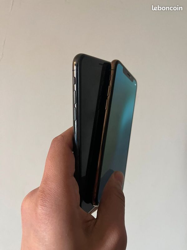IPhone 11 64go (image 4)