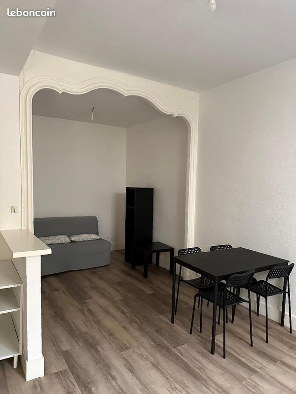 Appartement 1 pièce 30 m² · à Mâcon · 30 m² · 420 €