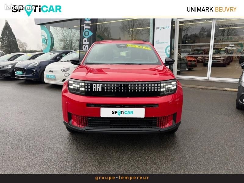 Fiat Grande Panda Electrique 113ch Red (image 2)