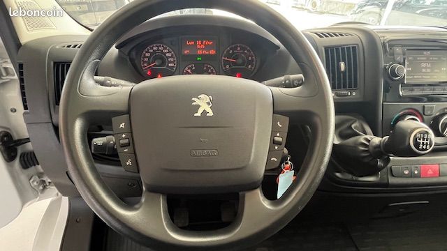 20 990 ht / Peugeot Boxer L2H2 hdi 130 premium / hayon Dhollandia (image 12)