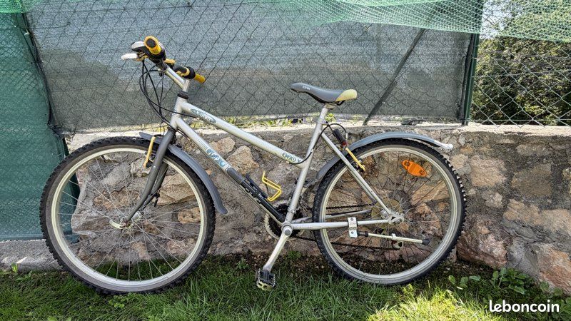 Vtt adulte (femme) cadre alu et équipement shimano (image 4)