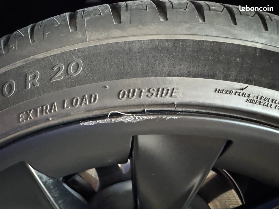 TESLA Model Y 279ch Standard Range - 2024 - Première main - 37 000 km (image 22)