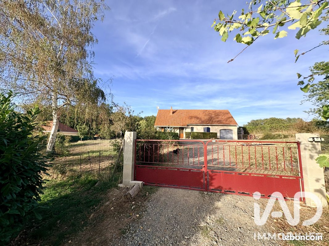 Maison 5 pièces 130 m² · à Vallon-en-Sully · 130 m² · 144 000 €