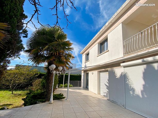 Maison 6 pièces 206 m²