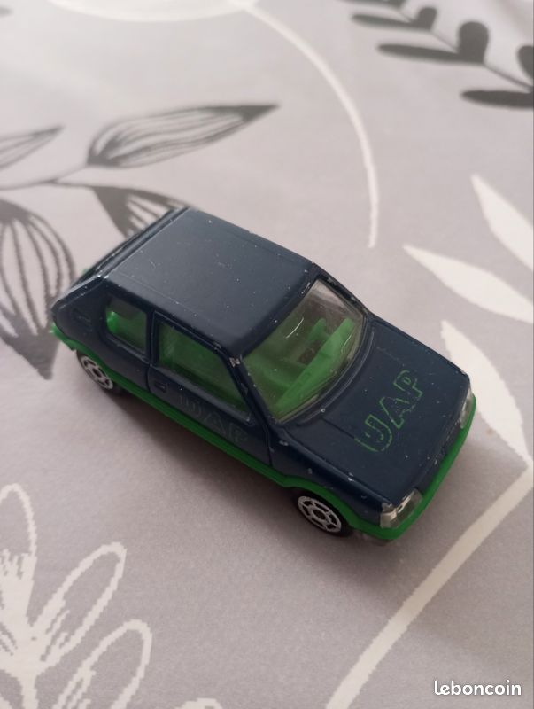 VOITURE MAJORETTE PEUGEOT 205 GTI Série 200 (neuve sous blister/boite) EUR 1,00 - FR