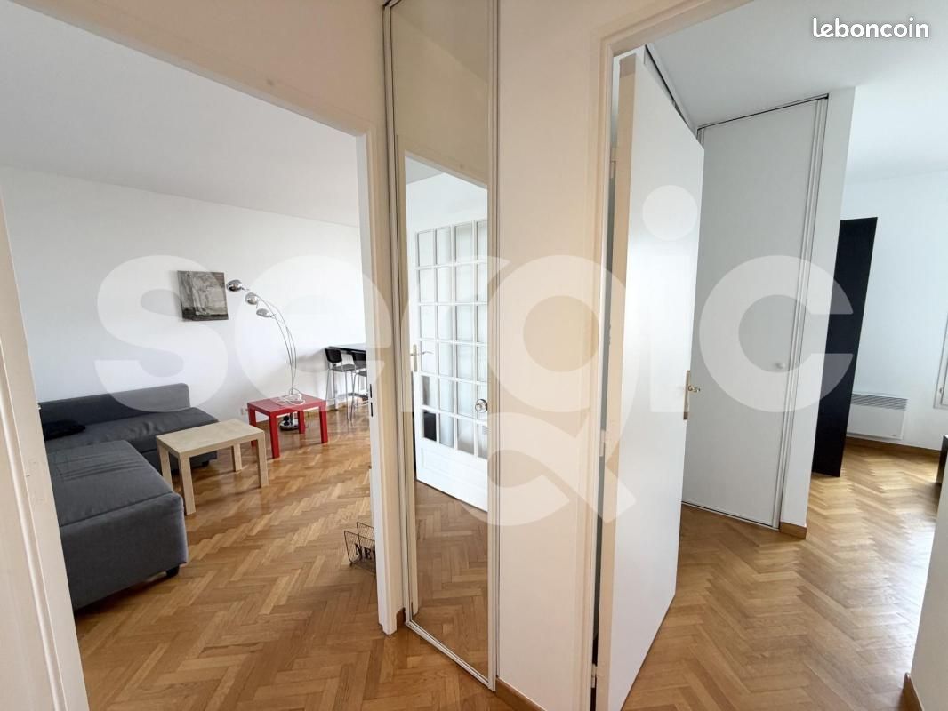 Appartement 2 pièces 37 m² · à Issy-les-Moulineaux · 37 m² · 1 335 €/mois