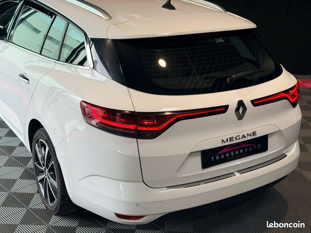 Renault MEGANE IV 1,5 DCI / SUIVIE ET ENTRETENUE / (image 4)