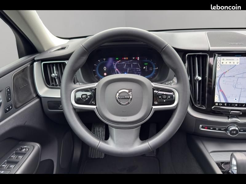 Volvo XC60 T6 Hybride Rechargeable 253 + 145ch Ultra Style Dark Geartronic 8 AWD (image 9)