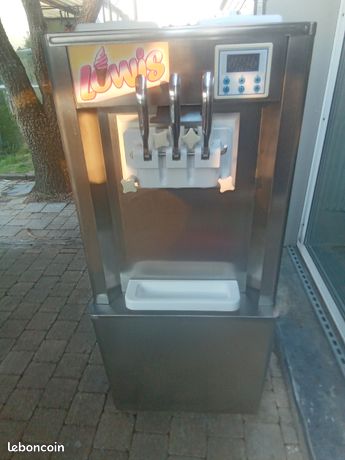 BQL-838 : Machine glace à l'italienne sur roulettes