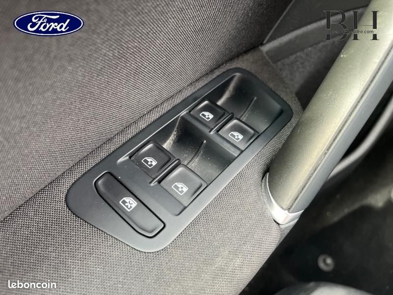 Volkswagen Golf SW 1.0 TSI 115ch Confortline Business Euro6d-T (image 20)