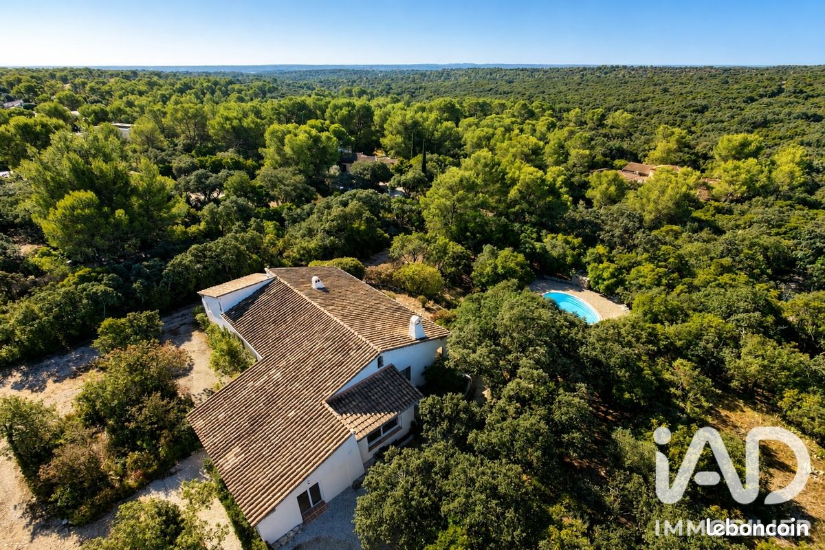 Maison 5 pièces 155 m² · à Nîmes · 155 m² · 705 000 €