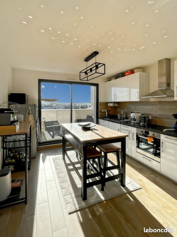 Appartement 3 pièces 65 m² · à Saint-Pierre-des-Corps · 65 m² · 905 €/mois