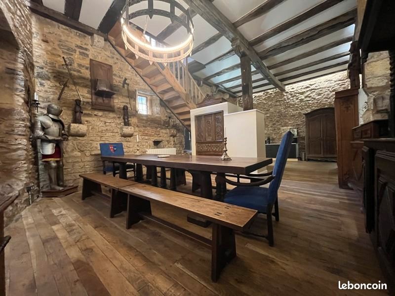 Maison 7 pièces 183 m² · à Villefranche-de-Rouergue · 183 m² · 195 000 €