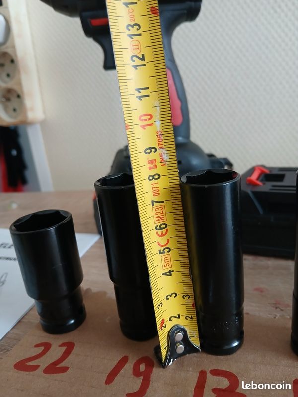 Clé à chocs visseuse (image 4)