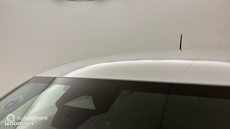 Peugeot 208 e-208 136ch 50 kWh Style (image 22)