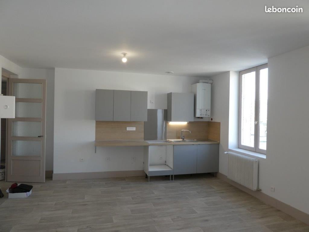 Appartement 3 pièces 69 m² · à Firminy · 69 m² · 580 €