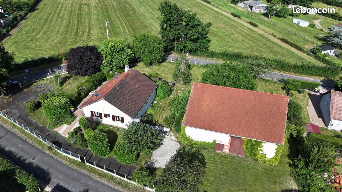 Maison 6 pièces 211 m² · à Vendat · 211 m² · 295 000 €