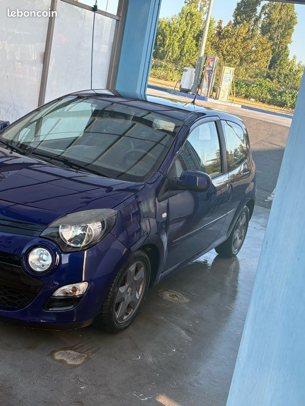 Renault Twingo II Phase 2 Purple – 1.2 75 ch – Très bon état (image 2)