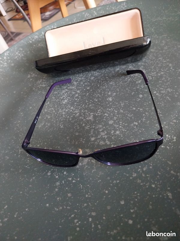 Lunettes de soleil pour femmes (image 1)