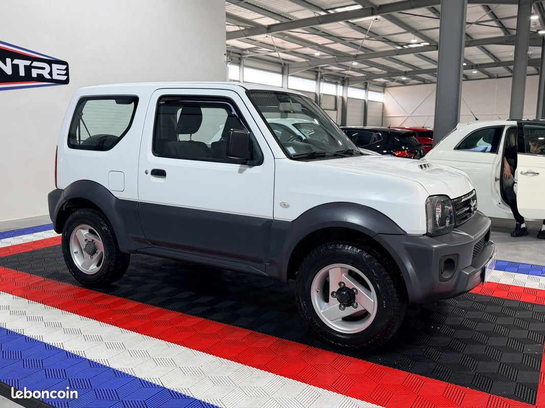 Suzuki jimny 1.3i vvt 85 ch jlx 4 places 4wd / attelage disponible / radio cd / garantie (image 3)