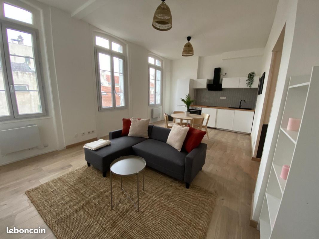 Appartement 3 pièces 66 m² · à Saint-Étienne · 66 m² · 650 €