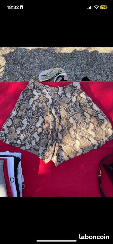 Short serpent H&Sm taille S💋 (image 1)