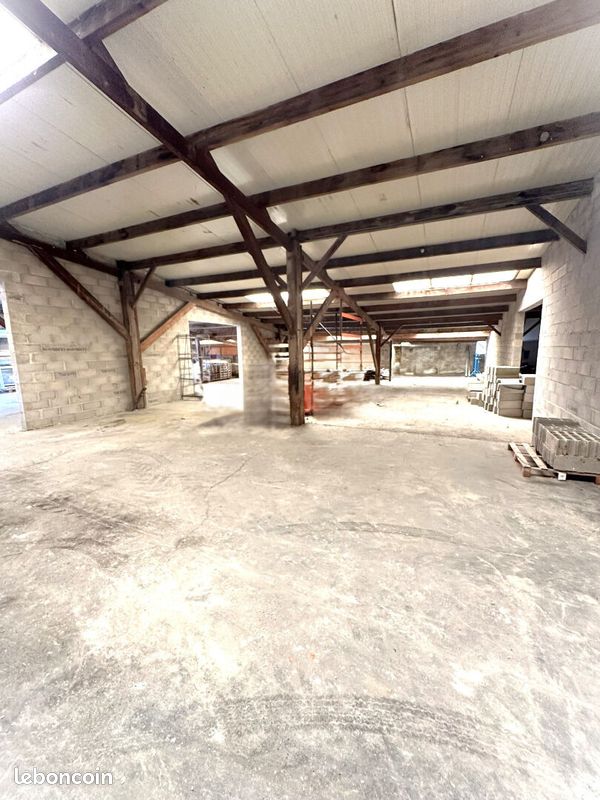 Entrepôt 225 m² NOYON (image 1)