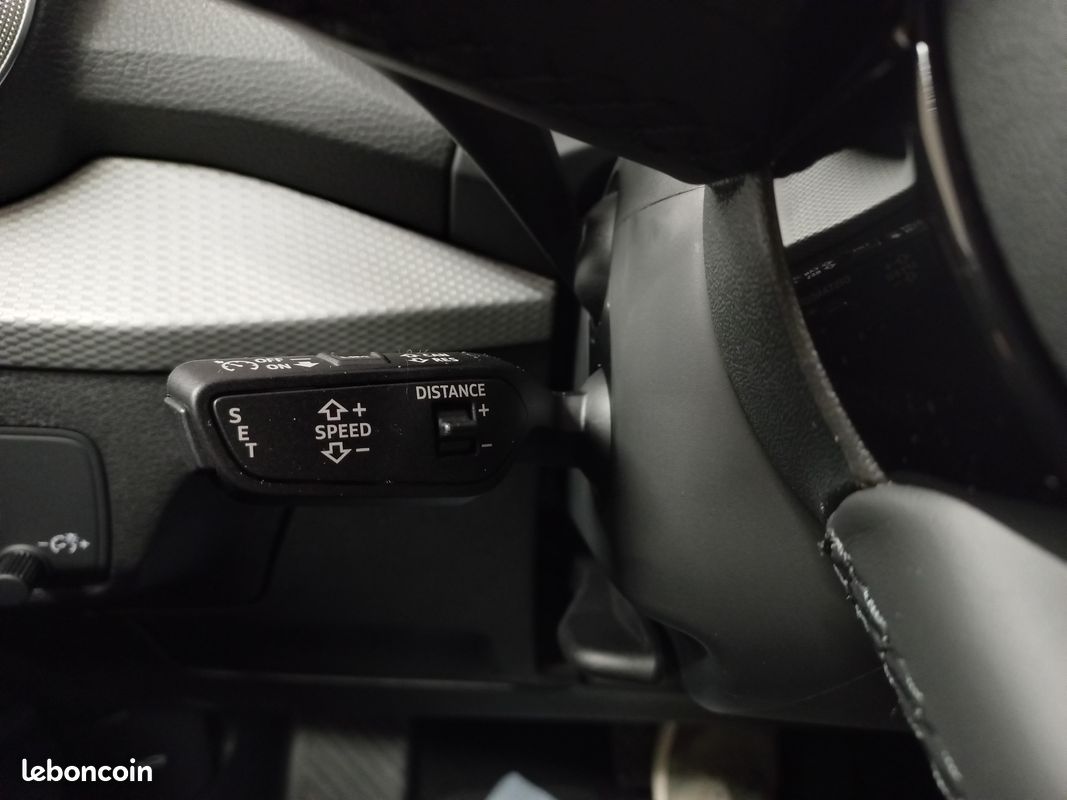 AUDI Q2 35 TFSI 150 S tronic 7 S line (image 12)