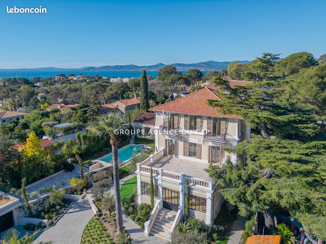 Maison 12 pièces 400 m² · à Saint-Raphaël · 400 m² · 4 990 000 €