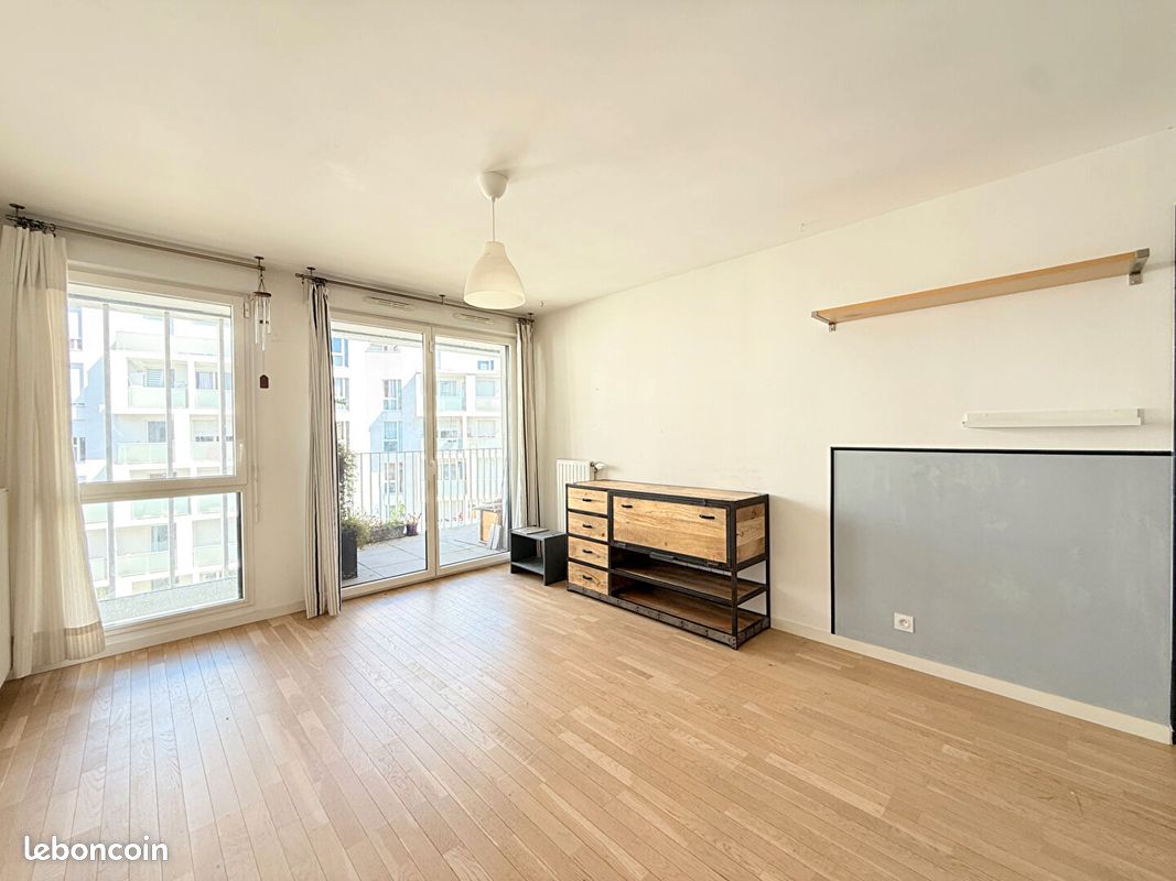 Appartement 3 pièces 58 m² · à Ivry-sur-Seine · 58 m² · 315 000 €