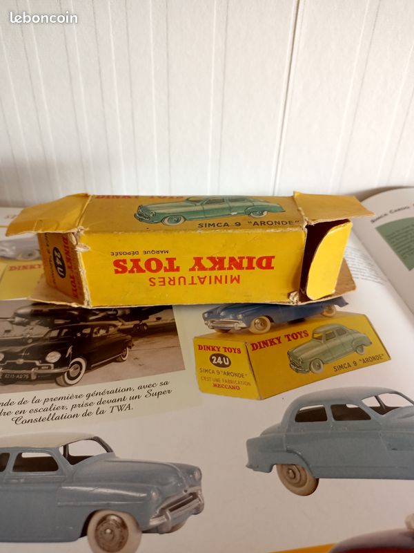Dinky toys 24U Simca 9 Aronde d'origine Made in France Meccano
