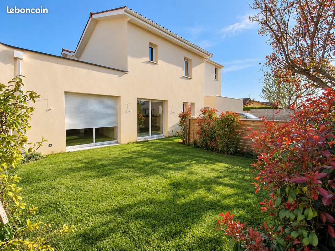 Maison 4 pièces 103 m² · à Sathonay-Village · 103 m² · 449 000 €