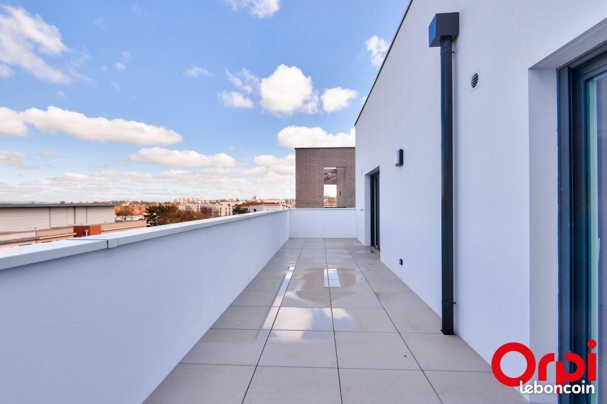 Appartement 2 pièces 45 m² · à Décines-Charpieu · 45 m² · 962 €/mois