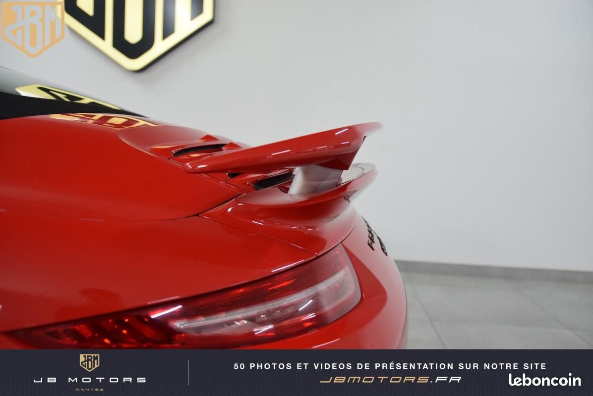 Porsche 911 TURBO CABRIOLET 3.8i S 560 PDK A (image 27)