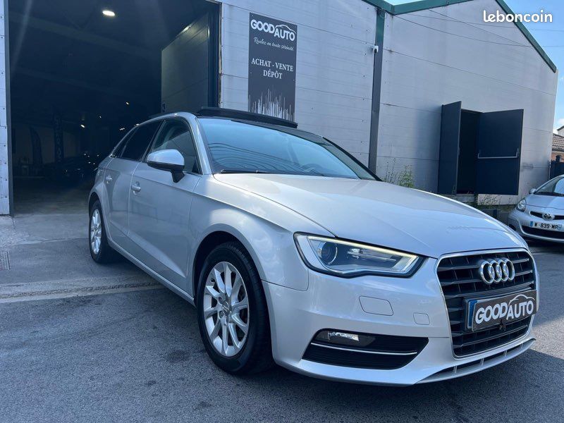 Audi a3 sportback edition attraction / système de navigation gps / toit ouvrant / siège chauffants / régulateur de vitesse / climatisation / limitateur de vitesse / radar de recul / (image 3)