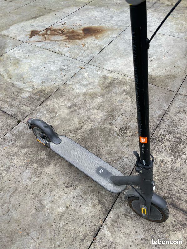 Trottinette électrique Xiaomi (image 2)