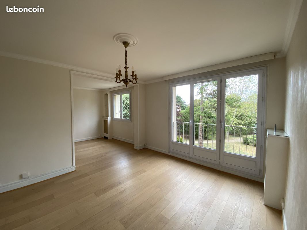 Appartement 3 pièces 62 m² · à Saint-Germain-en-Laye · 62 m² · 1 490 €/mois