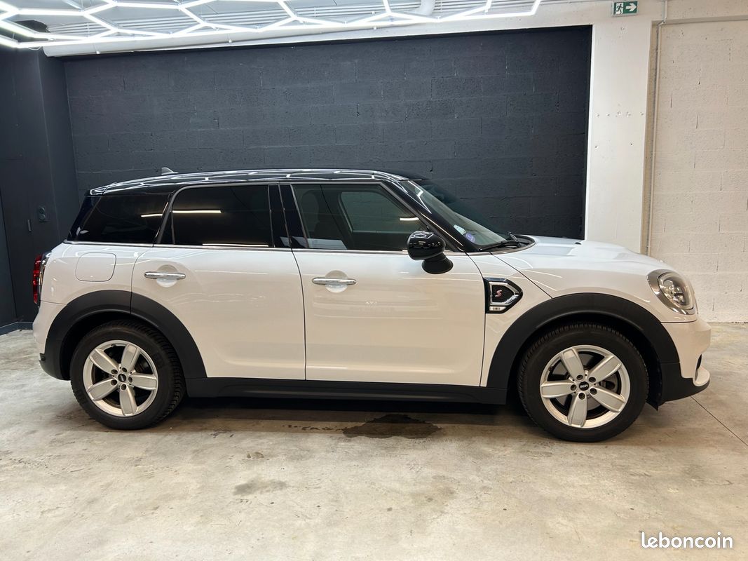 Mini countryman 2.0 190 cooper s clim bi-zone / sieges chauffants / led d'ambiance / feu auto (image 5)