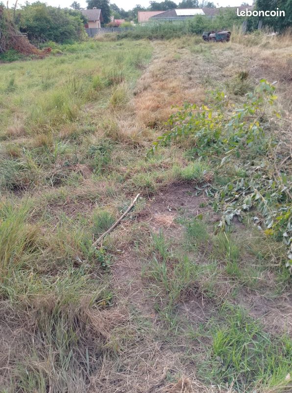 Terrain constructible · à Gujan-Mestras · 420 000 €