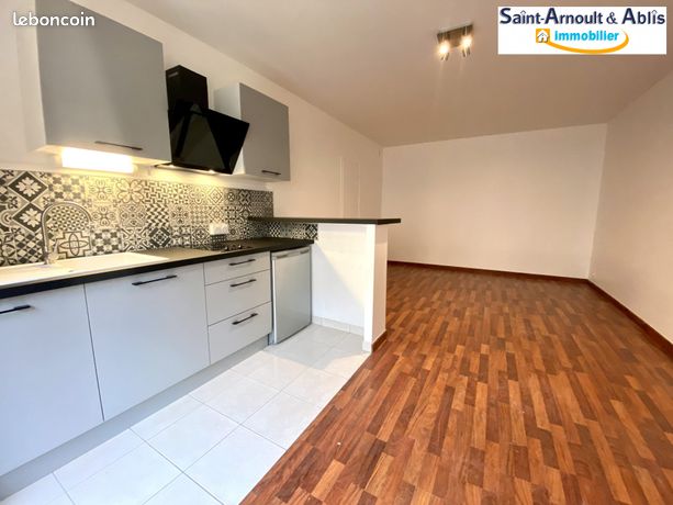 Studio 1 pièce 26 m²