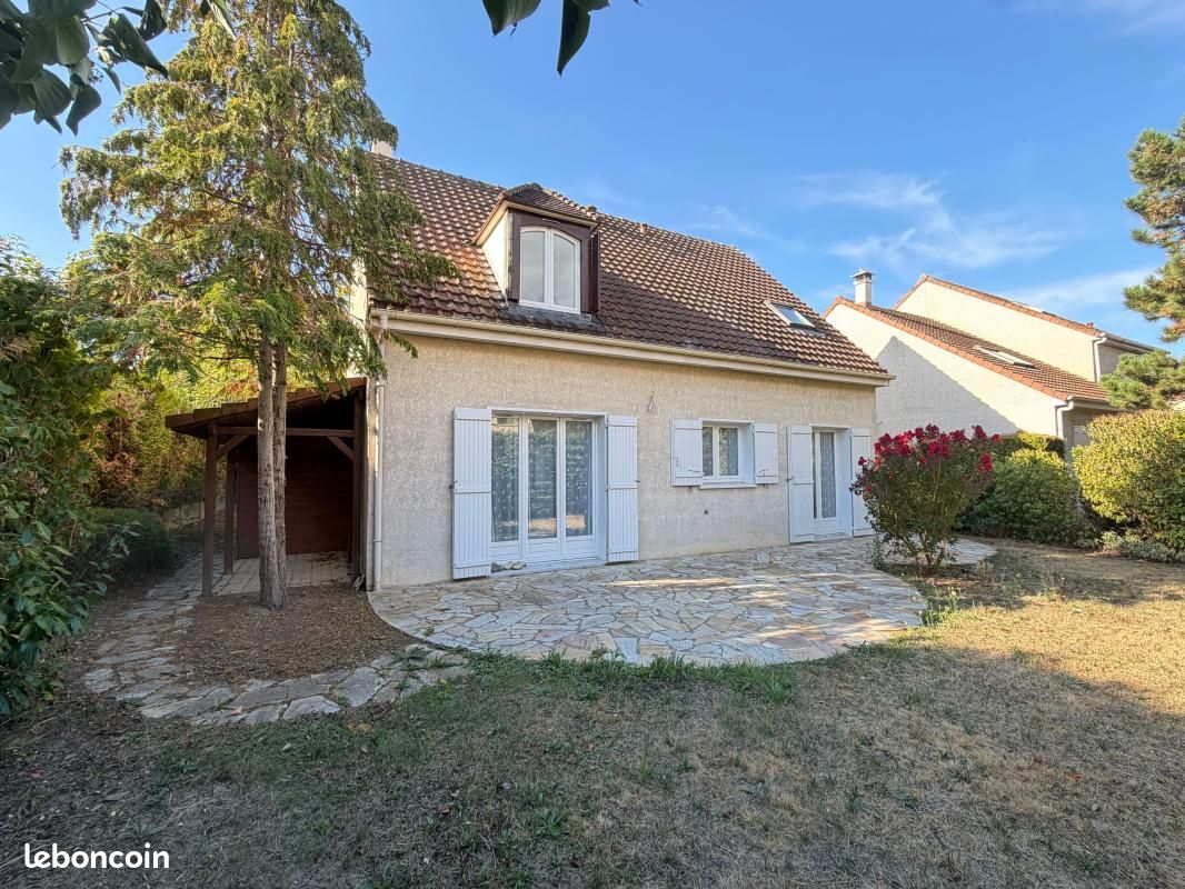 Maison 4 pièces 113 m² · à Brétigny-sur-Orge · 113 m² · 349 000 €