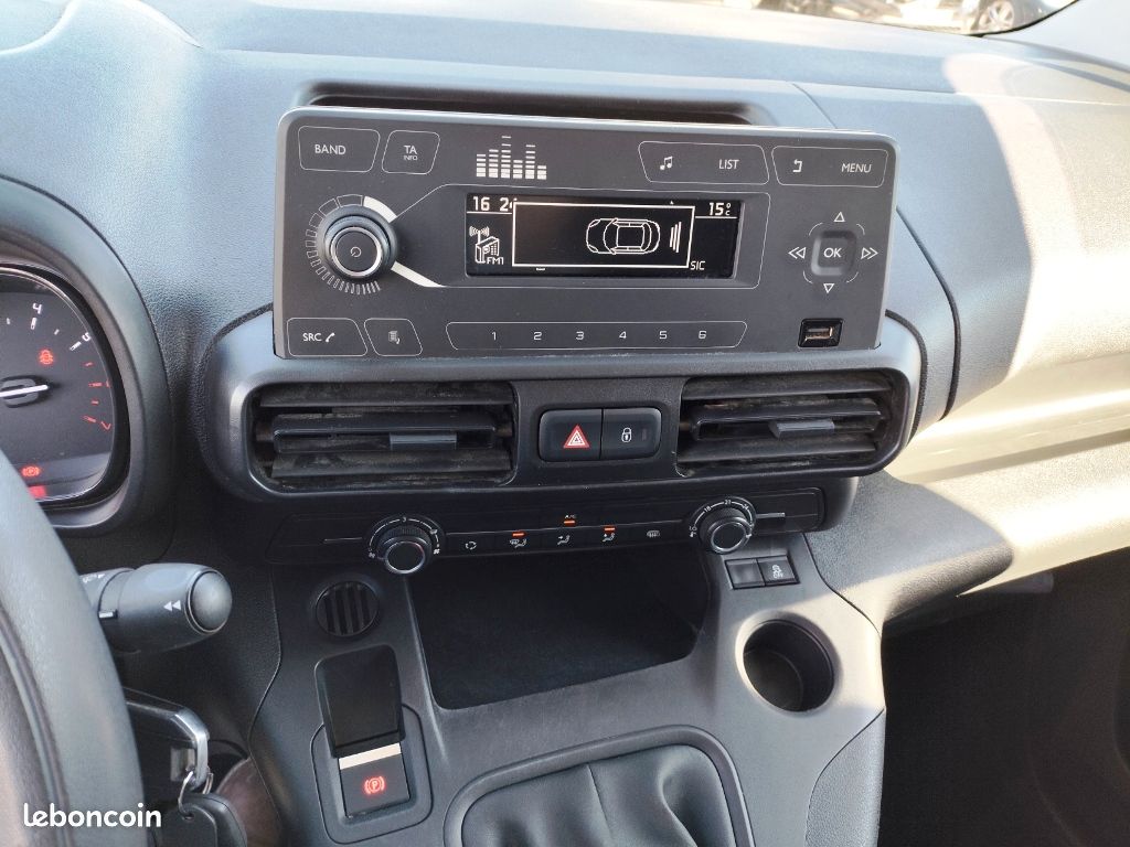Berlingo m 1.6 bluehdi 75 club (image 4)