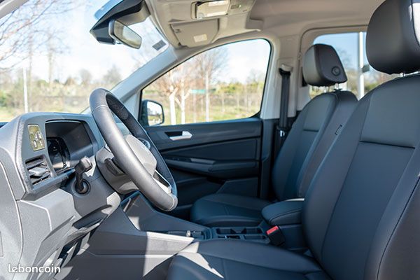 Volkswagen Caddy Life Vista (image 2)
