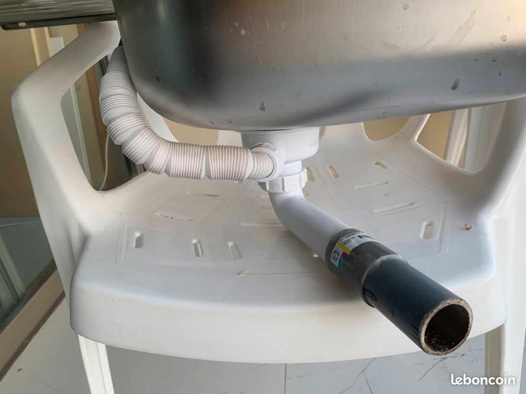 Evier inox et Mitigeur à bec haut rétractable (ensemble ou séparément) (image 2)