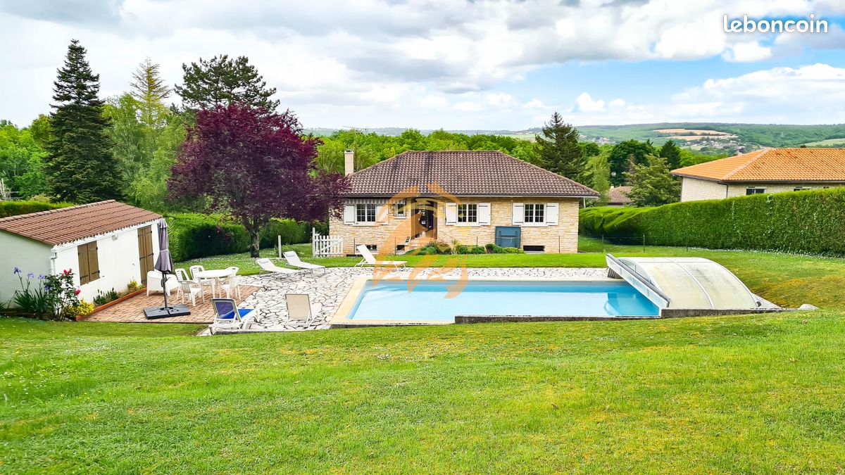 Maison 12 pièces 197 m² - Magnac-sur-Touvre 16600 (image principale 0)