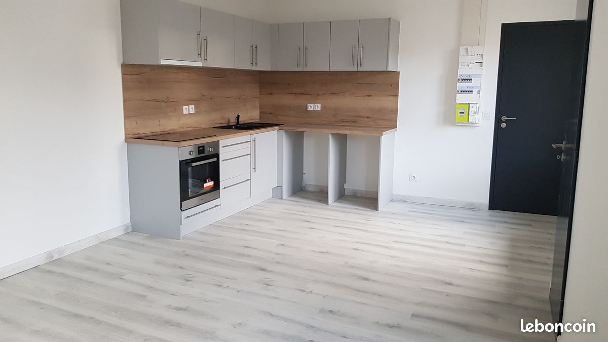 Appartement 3 pièces 61 m² · à Unieux · 61 m² · 560 €/mois