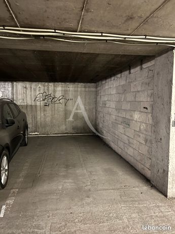 Parking/box 12 m² CHILLY MAZARIN